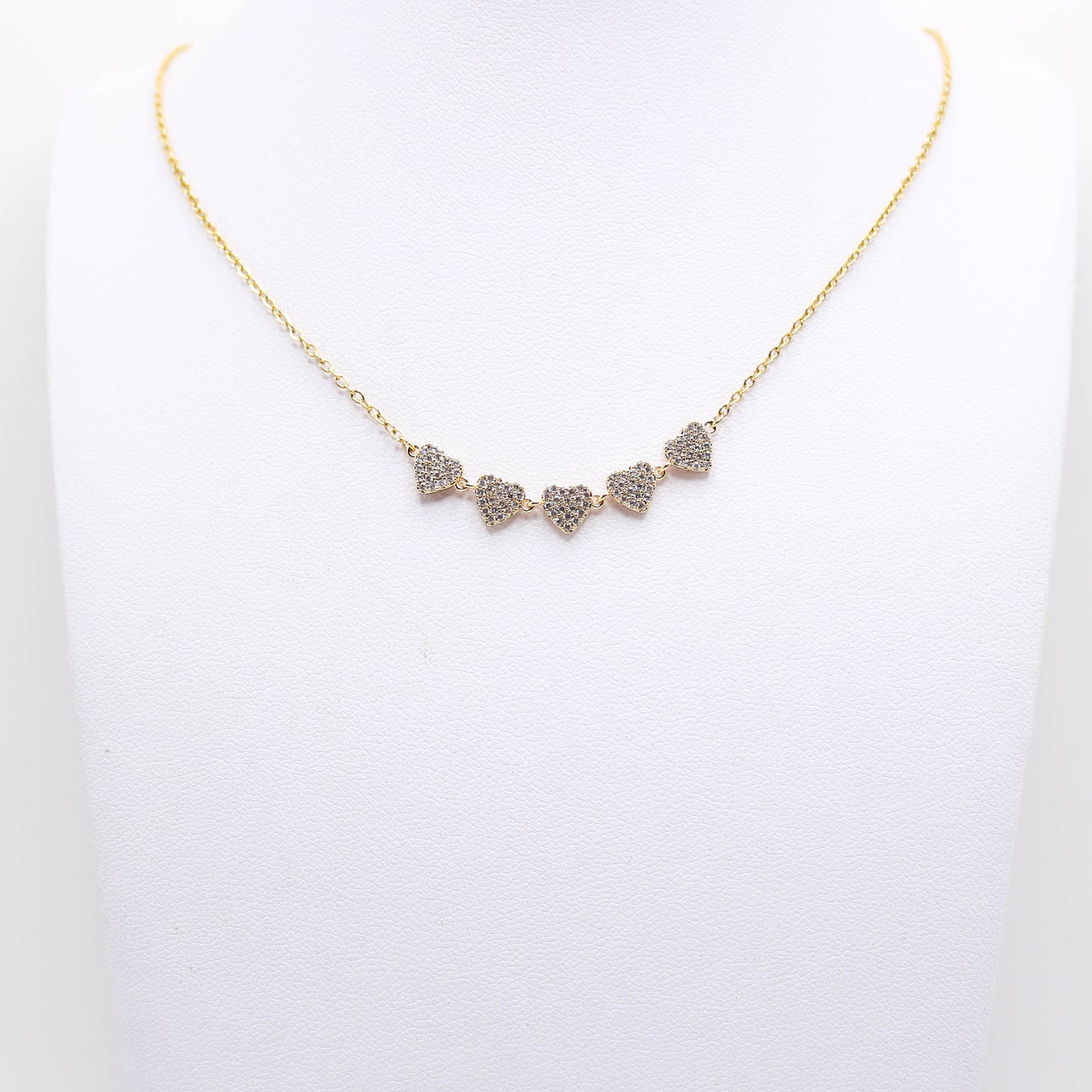 Collana Cuoricini