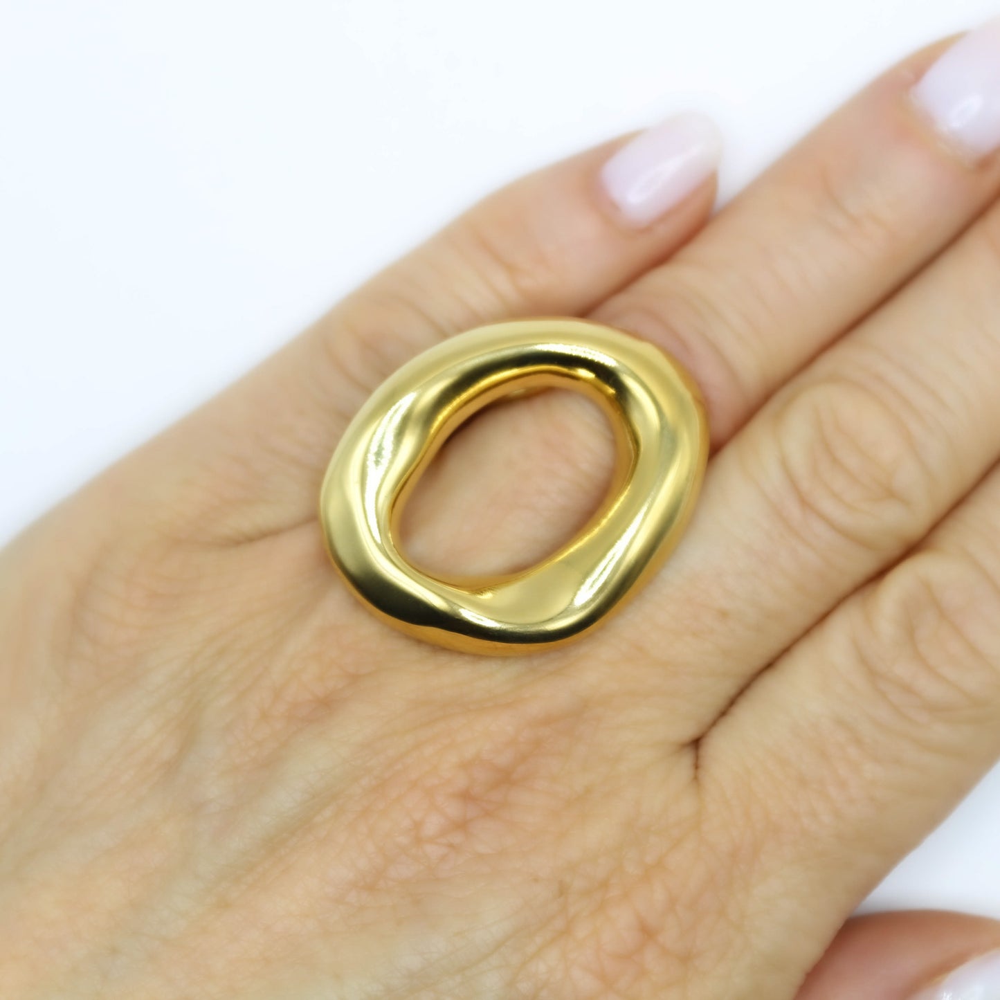 Anello Hole