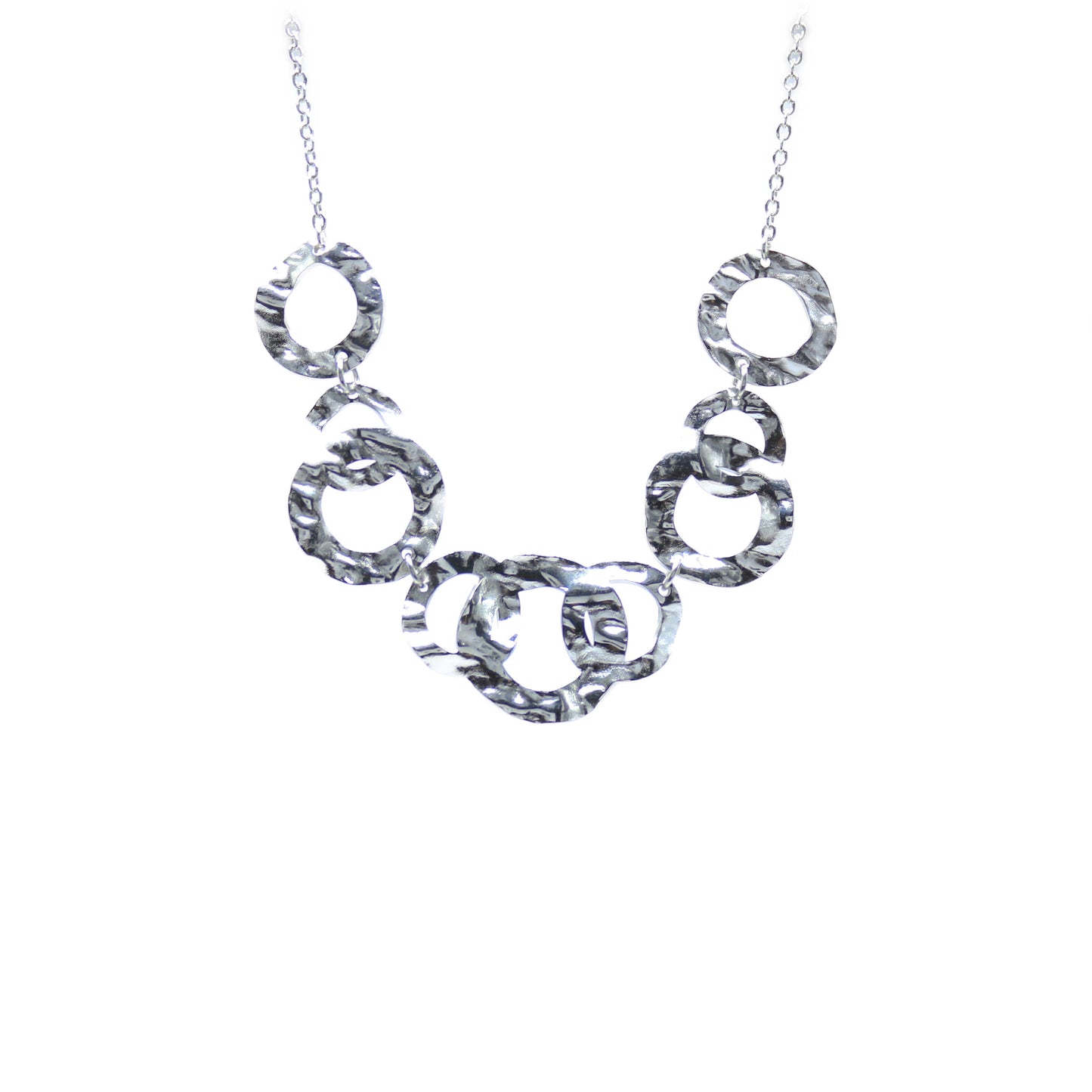 Collana Iside