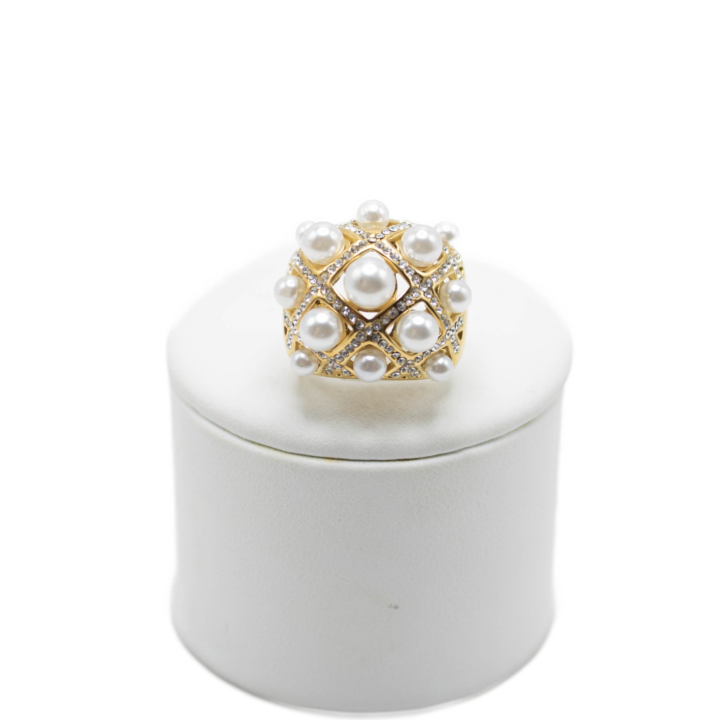 Anello Pearls