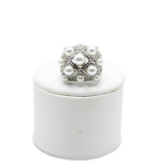 Anello Pearls