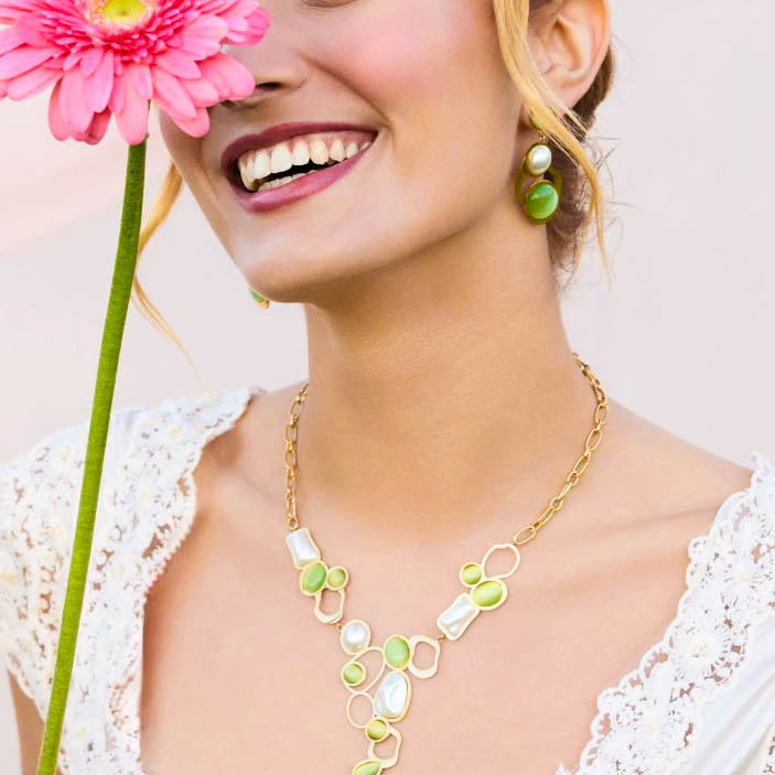 Collana Anastasia